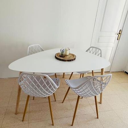 Logement A 10 Minutes A Pied De La Gare Centre Avignone Esterno foto