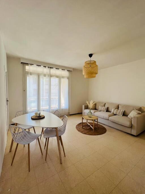 Logement A 10 Minutes A Pied De La Gare Centre Avignone Esterno foto